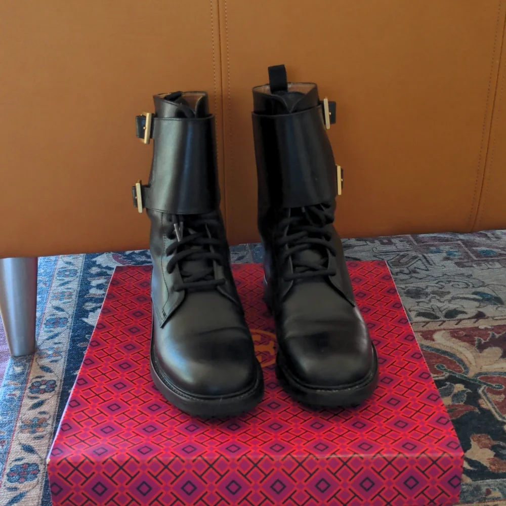 Tory Burch Lukas Boots